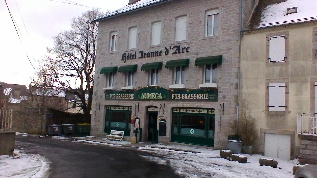 Saint-Chély-dʼApcher Hotel Jeanne D'Arc מראה חיצוני תמונה