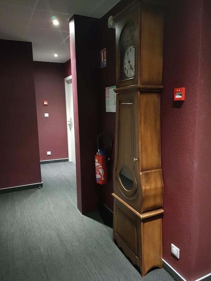 Saint-Chély-dʼApcher Hotel Jeanne D'Arc מראה חיצוני תמונה